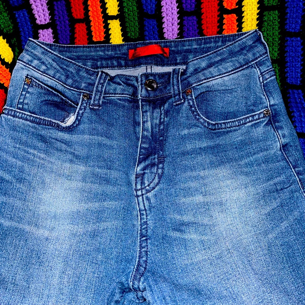 JLO HIGH RISE SKINNY JEANS SIZE 4